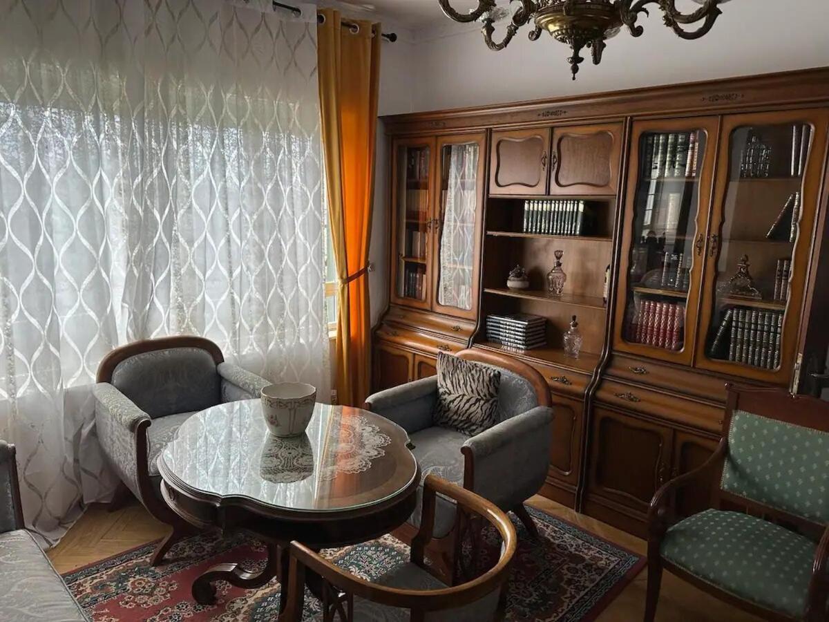 Piso Amplio Y Confortable En Ramon Ferreiro Apartment *
